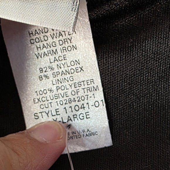 Chic Black Lace Long Sleeve Dress - Picture 4 of 5